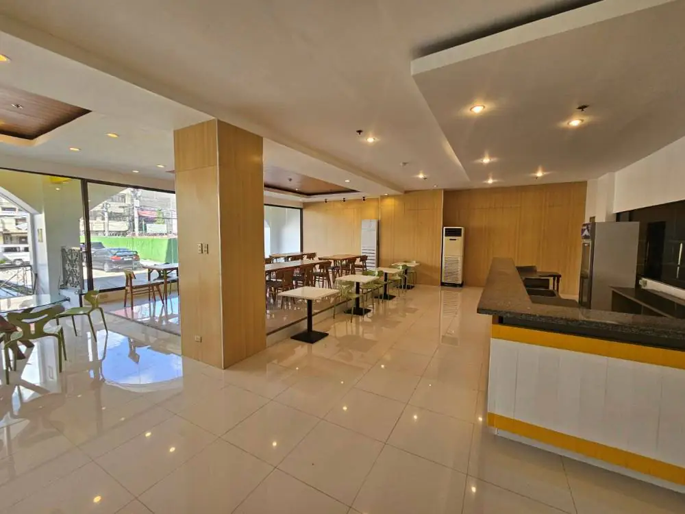 IU English Academy in Cebu